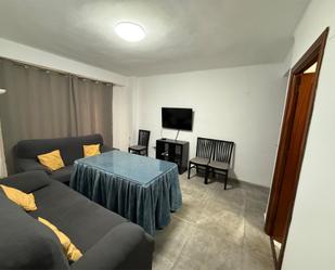Living room of Flat to rent in  Sevilla Capital  with Air Conditioner, Furnished and Balcony