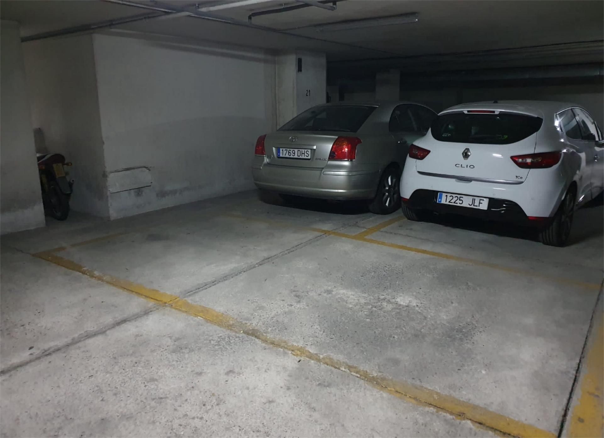 Parking of Garage to rent in  Madrid Capital