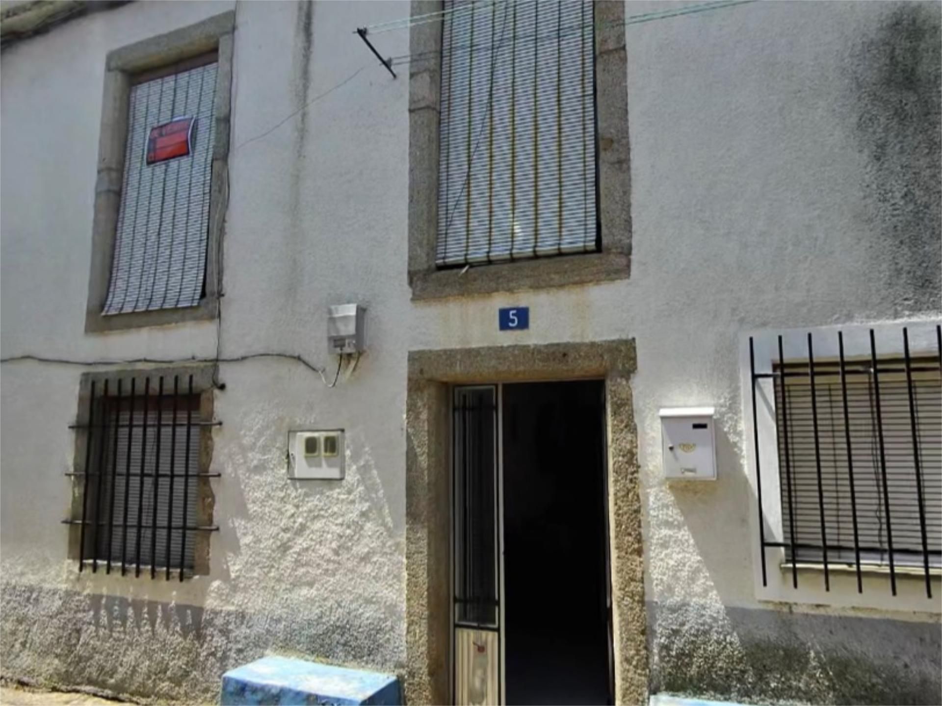Exterior view of Single-family semi-detached for sale in Aldea del Obispo  with Terrace, Storage room and Furnished