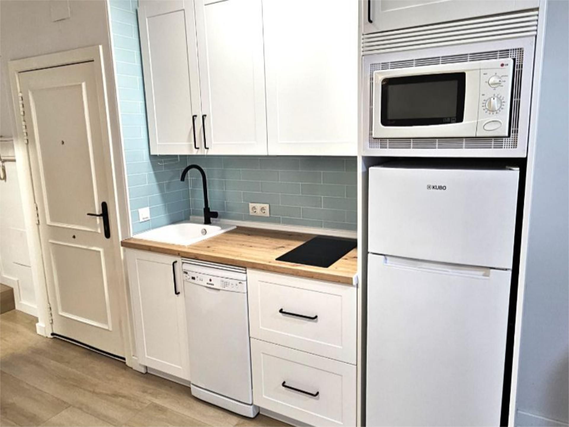 Kitchen of Apartment for sale in Aranjuez