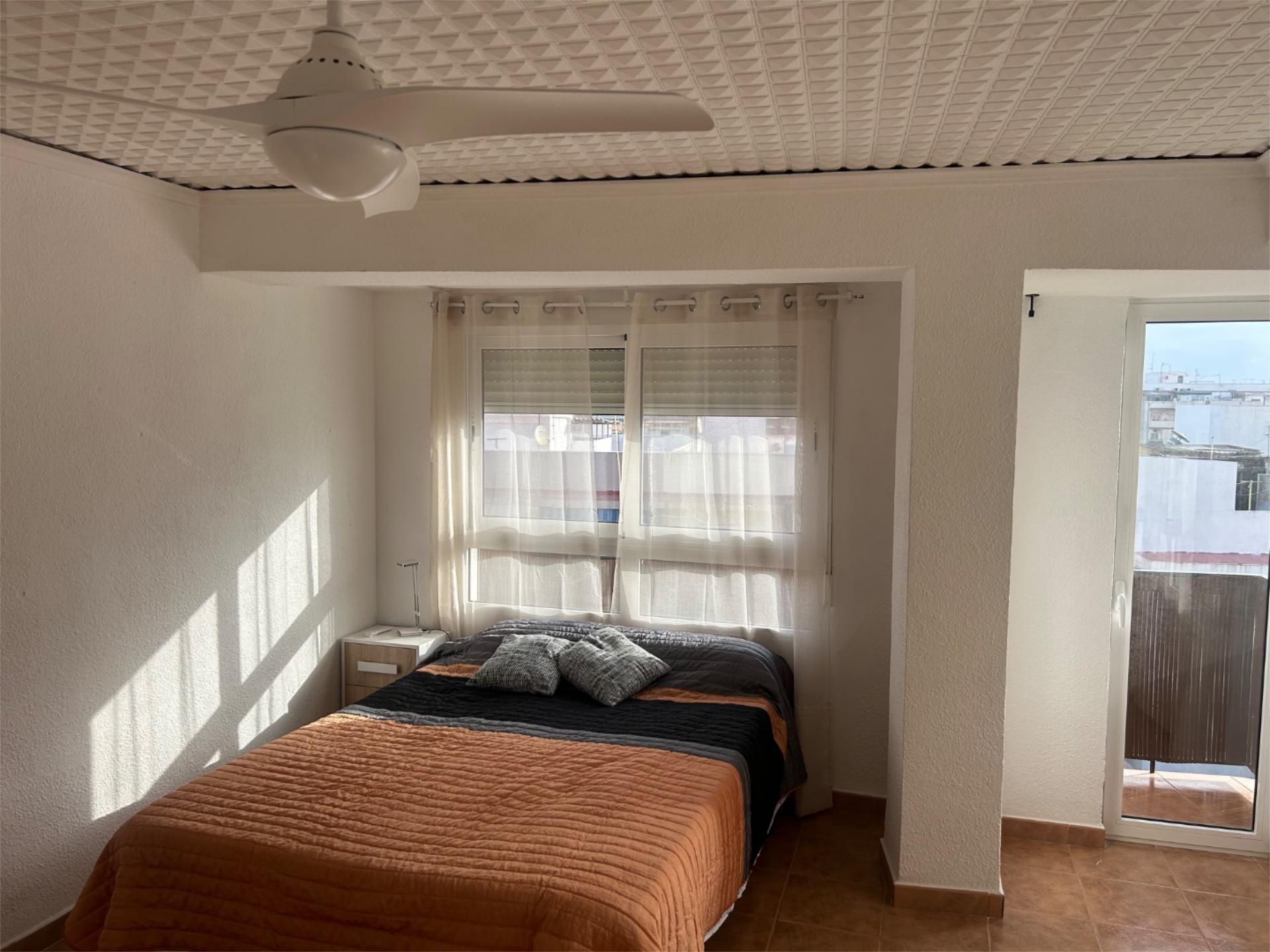Bedroom of Flat to share in Sagunto / Sagunt  with Parquet flooring and Furnished