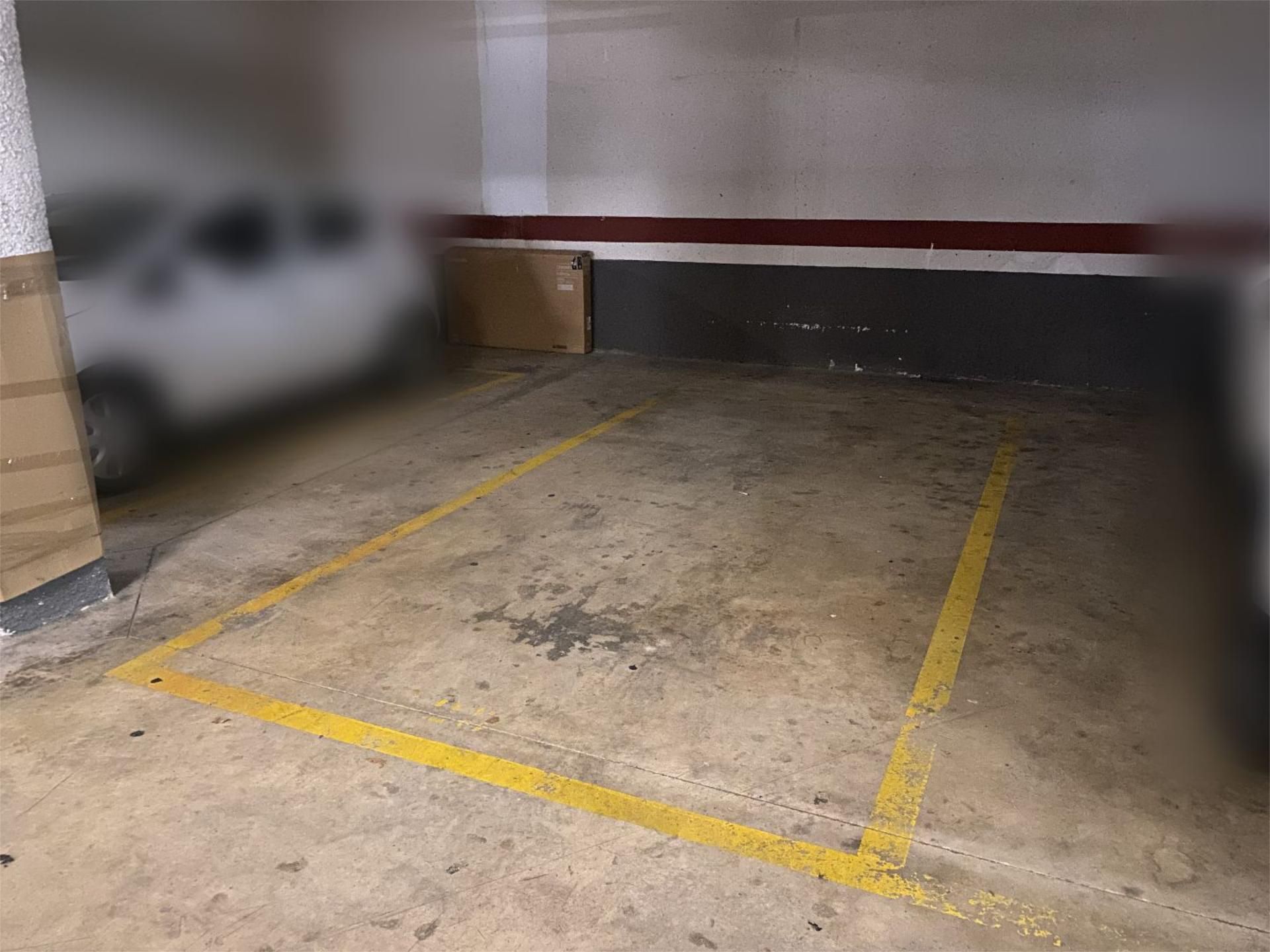 Aparcament de Garatge de lloguer en Castellón de la Plana / Castelló de la Plana
