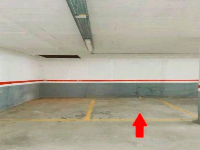 Garaje en Venta en Carrer Influència Riera, 15 en Les Fonts