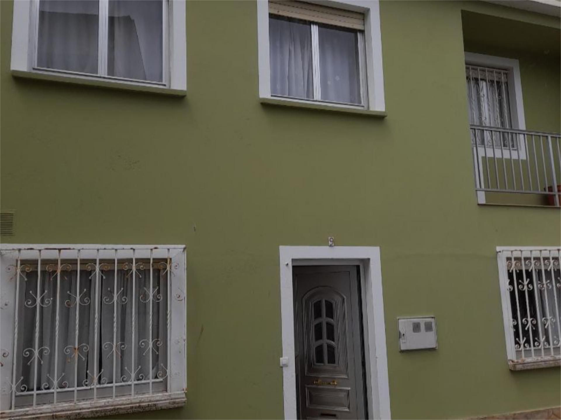 Vista exterior de Pis en venda en Ribadeo amb Calefacció, Terrassa i Traster