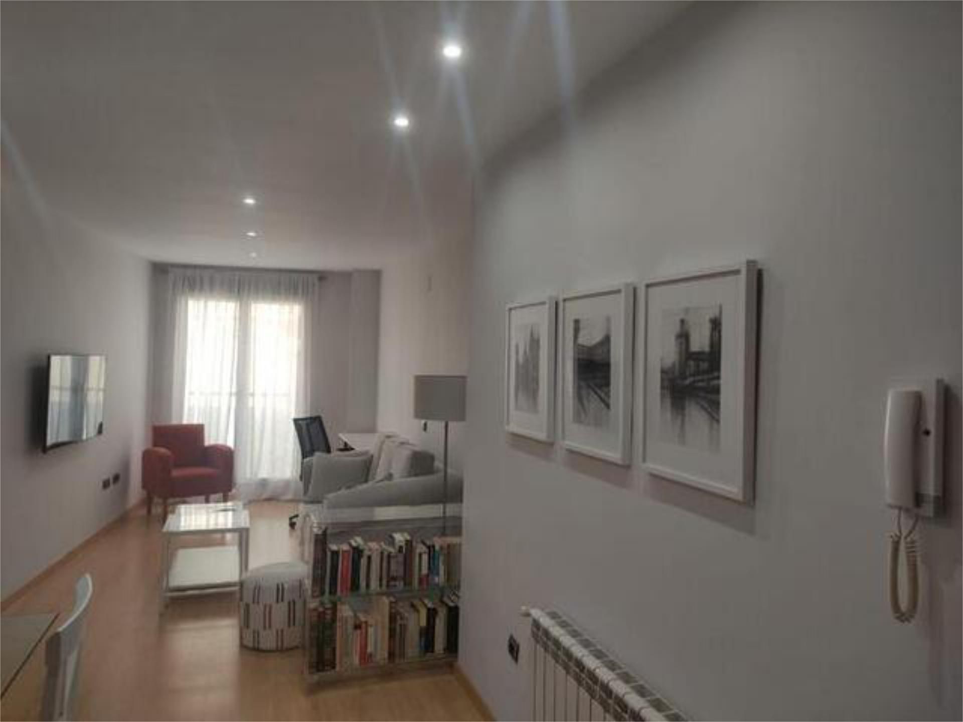 Sala d'estar de Apartament en venda en Badajoz Capital amb Calefacció, Terrassa i Moblat
