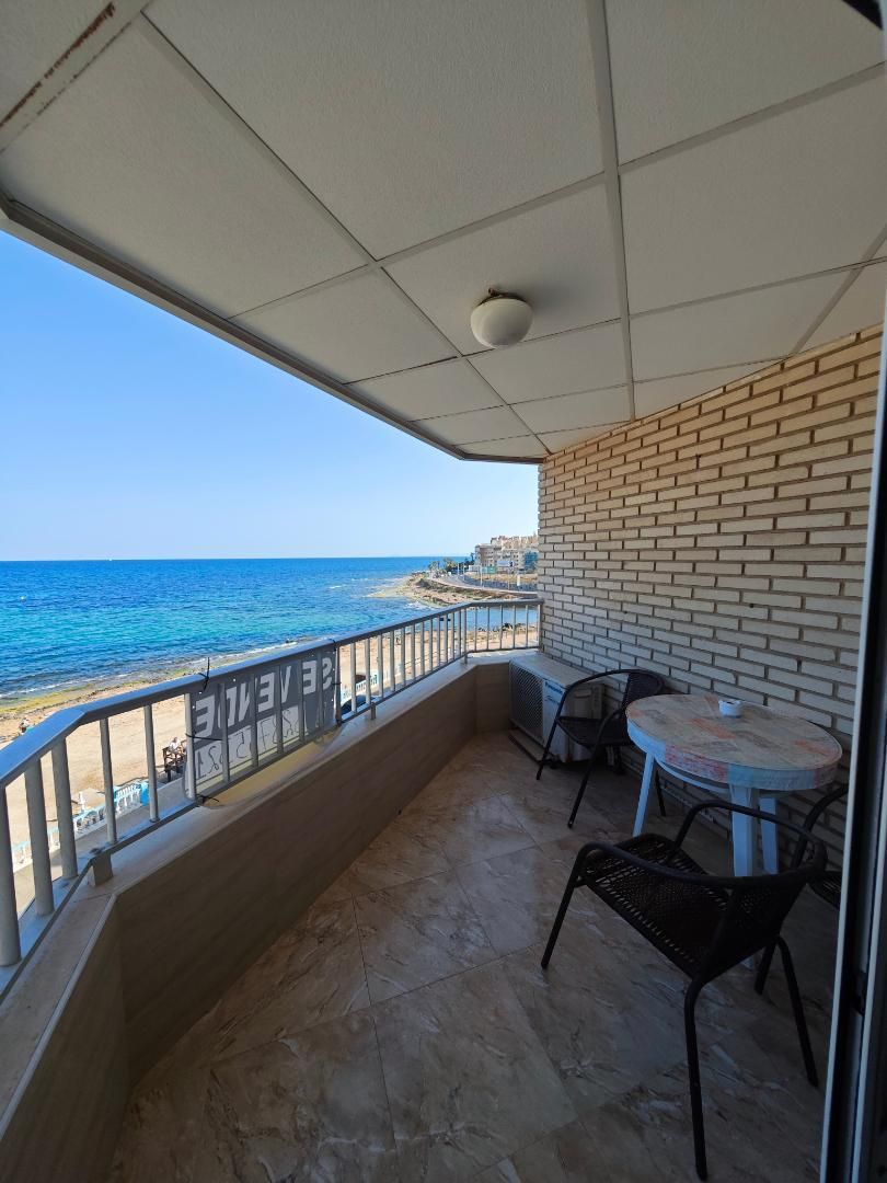 Terrassa de Apartament en venda en Torrevieja amb Aire condicionat, Terrassa i Balcó