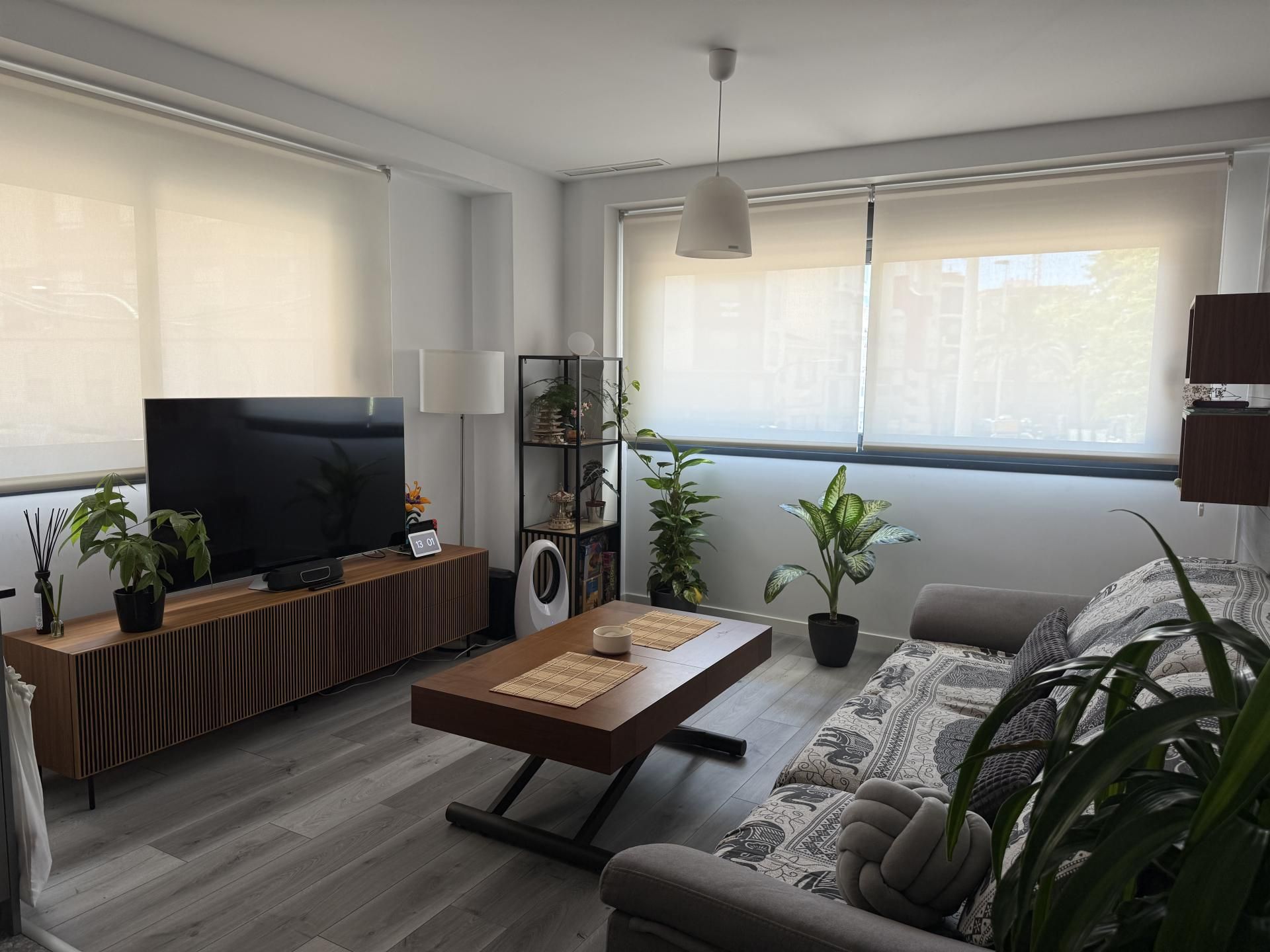 Living room of Flat for sale in Elche / Elx  with Air Conditioner, Heating and Storage room