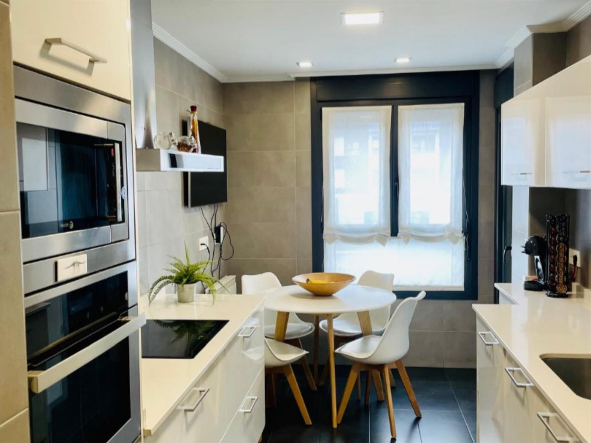 Kitchen of Flat for sale in Galdakao  with Terrace and Balcony