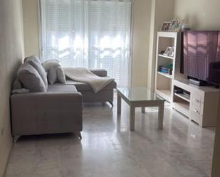 Living room of Flat for sale in  Sevilla Capital  with Air Conditioner, Heating and Private garden