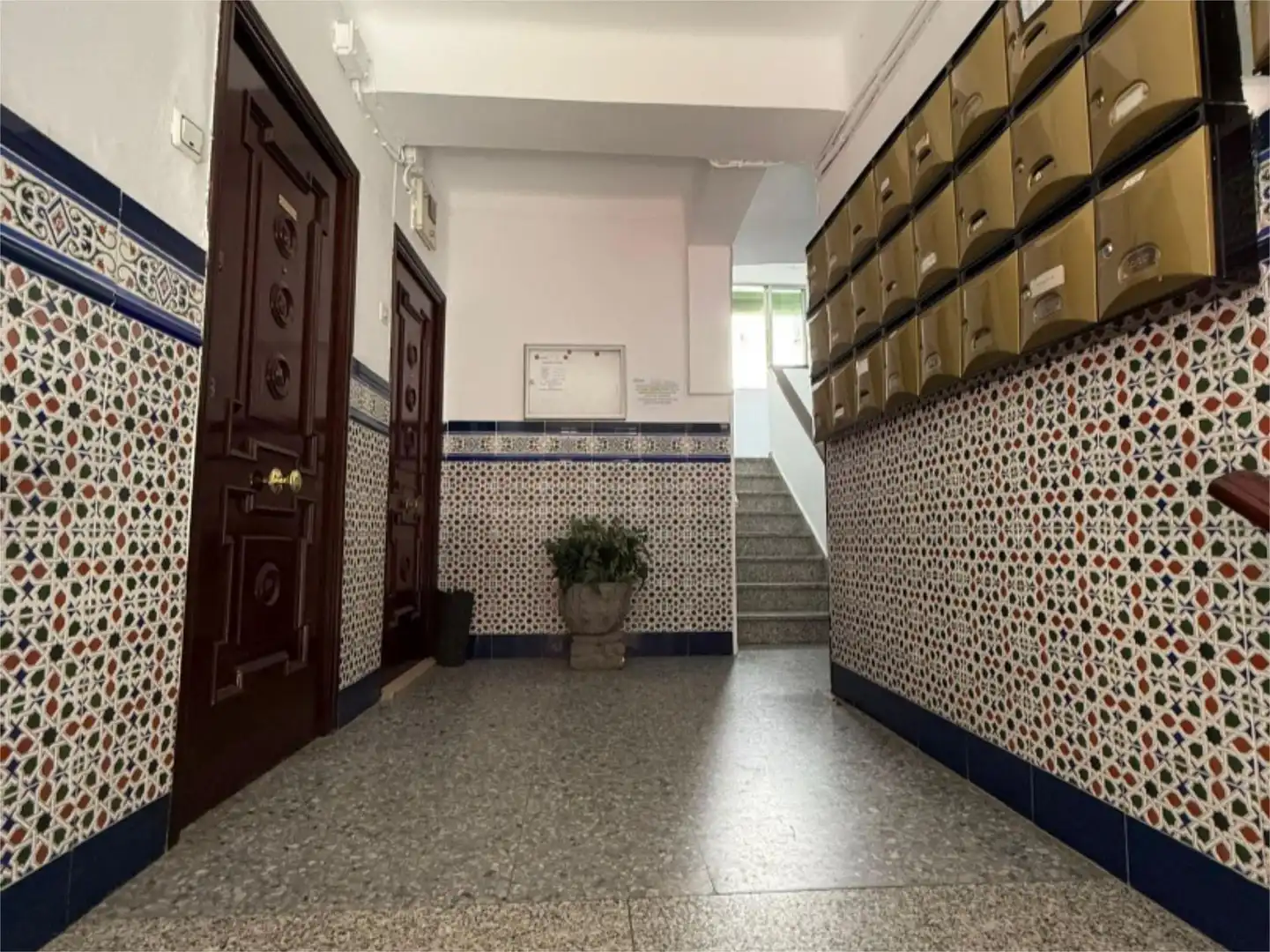 Piso de alquiler en Calle Manuel Rodríguez Buzón, 2, Tiro de Línea Piso de alquiler en Sevilla con Aire acondicionado, Calefacción y Amueblado
