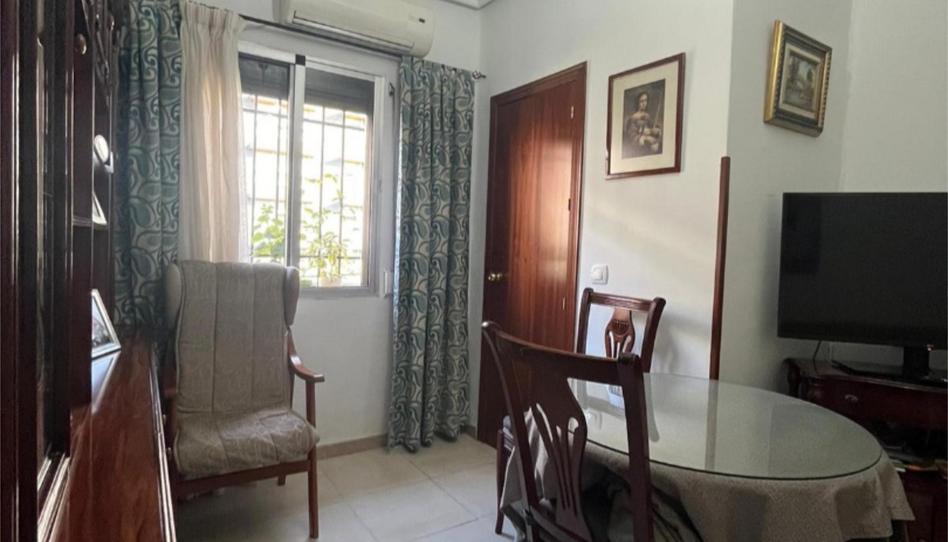 Photo 1 of Flat to rent in Calle Manuel Rodríguez Buzón, 2, Tiro de Línea, Sevilla
