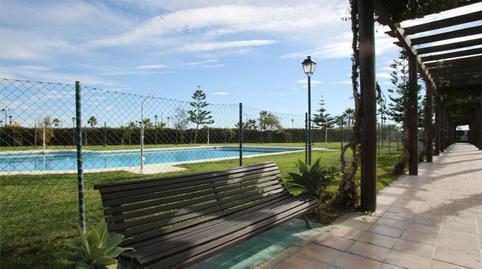 Foto 2 de Pis de lloguer a Calle la Noria, 3, San Luis de Sabinillas, Málaga