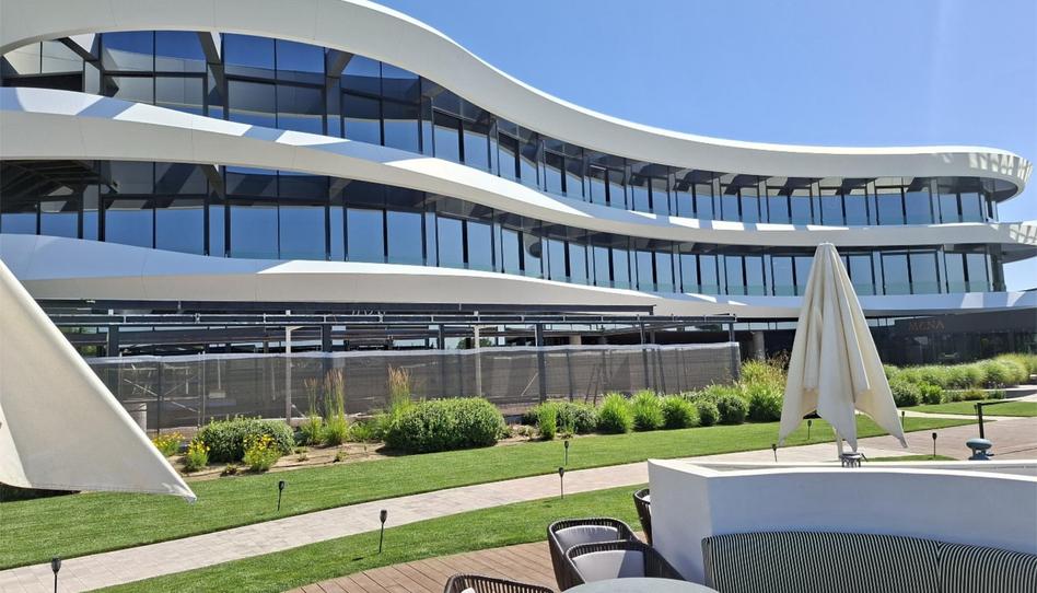 Photo 1 of Flat for sale in Calle Tramontana, 39, Prado de Somoaguas, Madrid