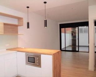 Kitchen of Flat for sale in L'Hospitalet de Llobregat  with Air Conditioner