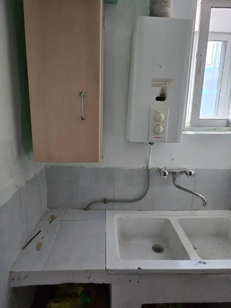 Casa adosada en venta en Calle Paraiso, 5, Valdefinjas Baño de Casa adosada en venta en Valdefinjas con Trastero y Lavadora