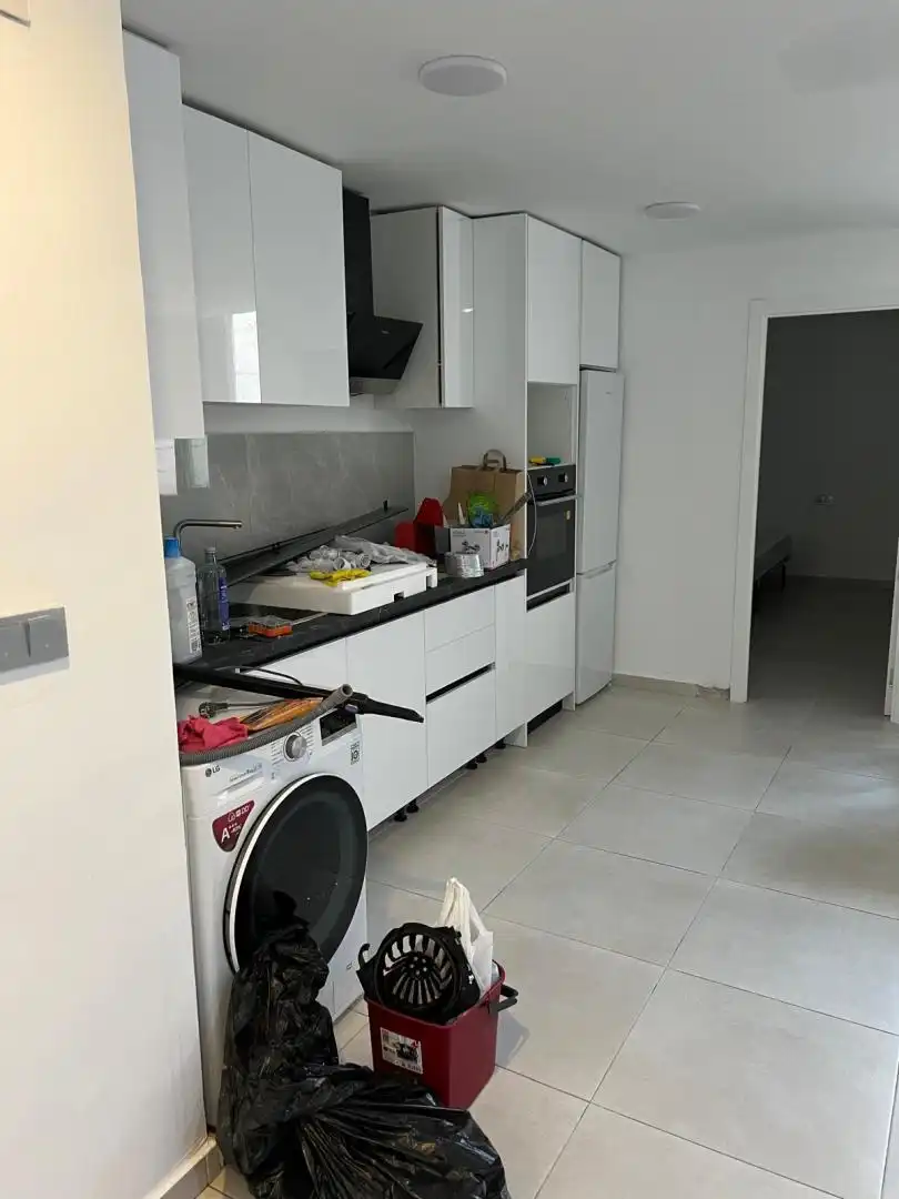 Piso en venta en Carrer Amilcar Barca, 25, Sector V Cocina de Piso en venta en Elche / Elx con Aire acondicionado y Balcón