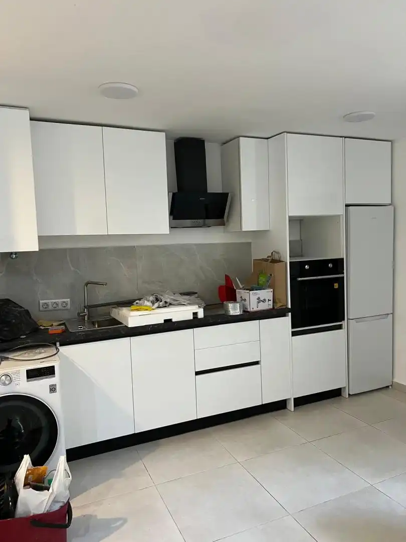 Piso en venta en Carrer Amilcar Barca, 25, Sector V Cocina de Piso en venta en Elche / Elx con Aire acondicionado y Balcón