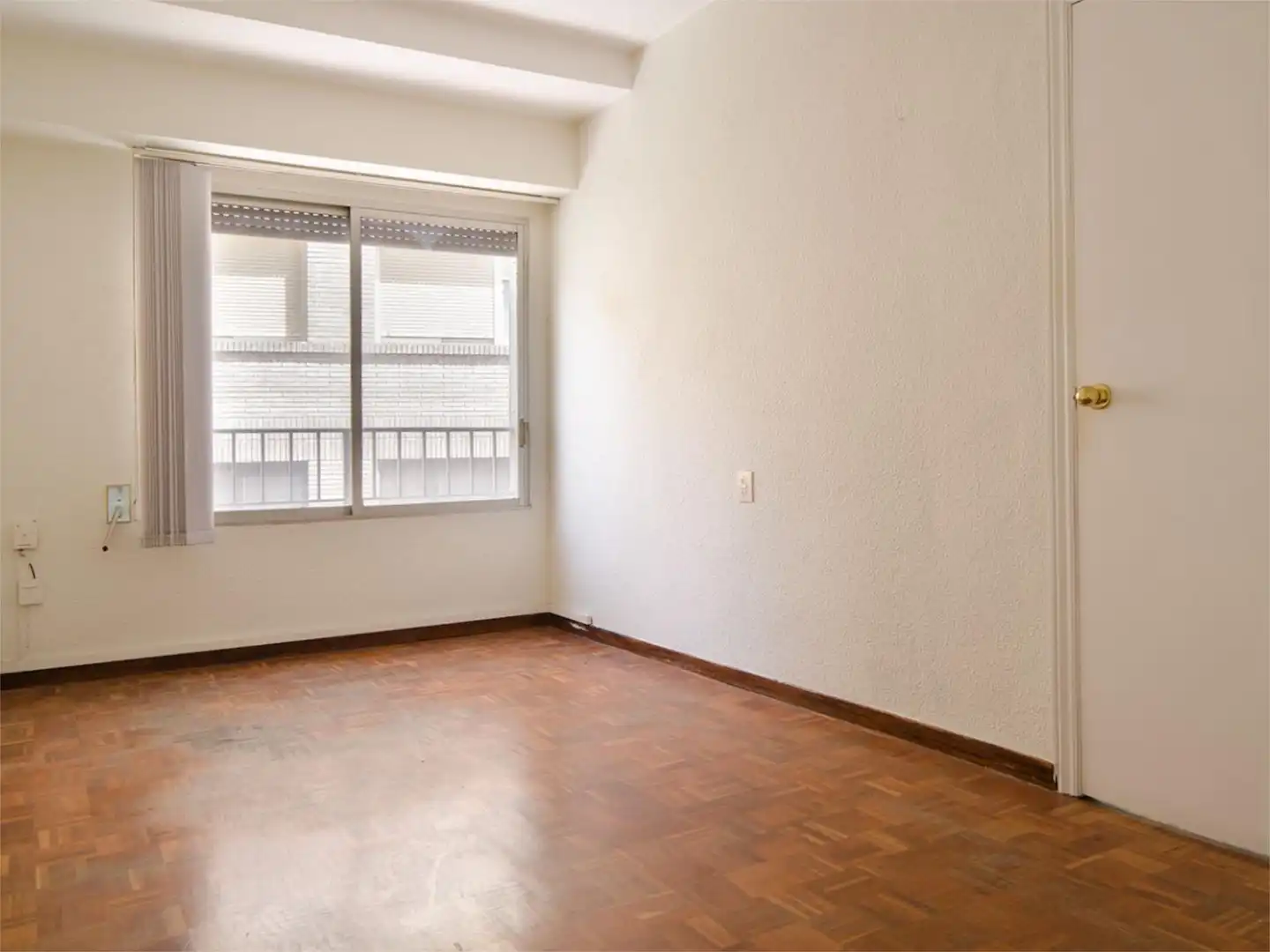Flat for sale in Plaza Clave, 12, Casco Histórico Bedroom of Flat for sale in Castellón de la Plana / Castelló de la Plana with Air Conditioner and Terrace