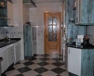 Flat to rent in Calle de Santorcaz, 12, Chorrillo