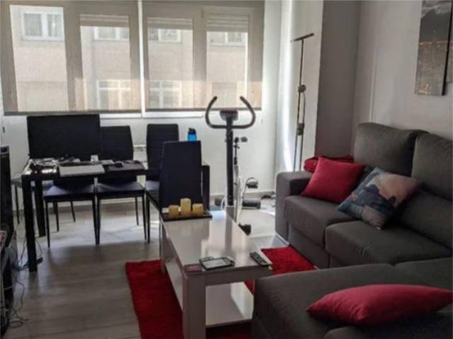 Piso en Venta en Rúa Azalea, 5 en Residencia - Abella