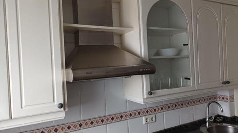 Photo 5 of Flat to share in Calle de Damasco, 21, Ciudad Jardín - Zoco, Córdoba