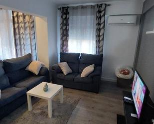 Living room of Flat to rent in Zafra  with Air Conditioner, Heating and Parquet flooring