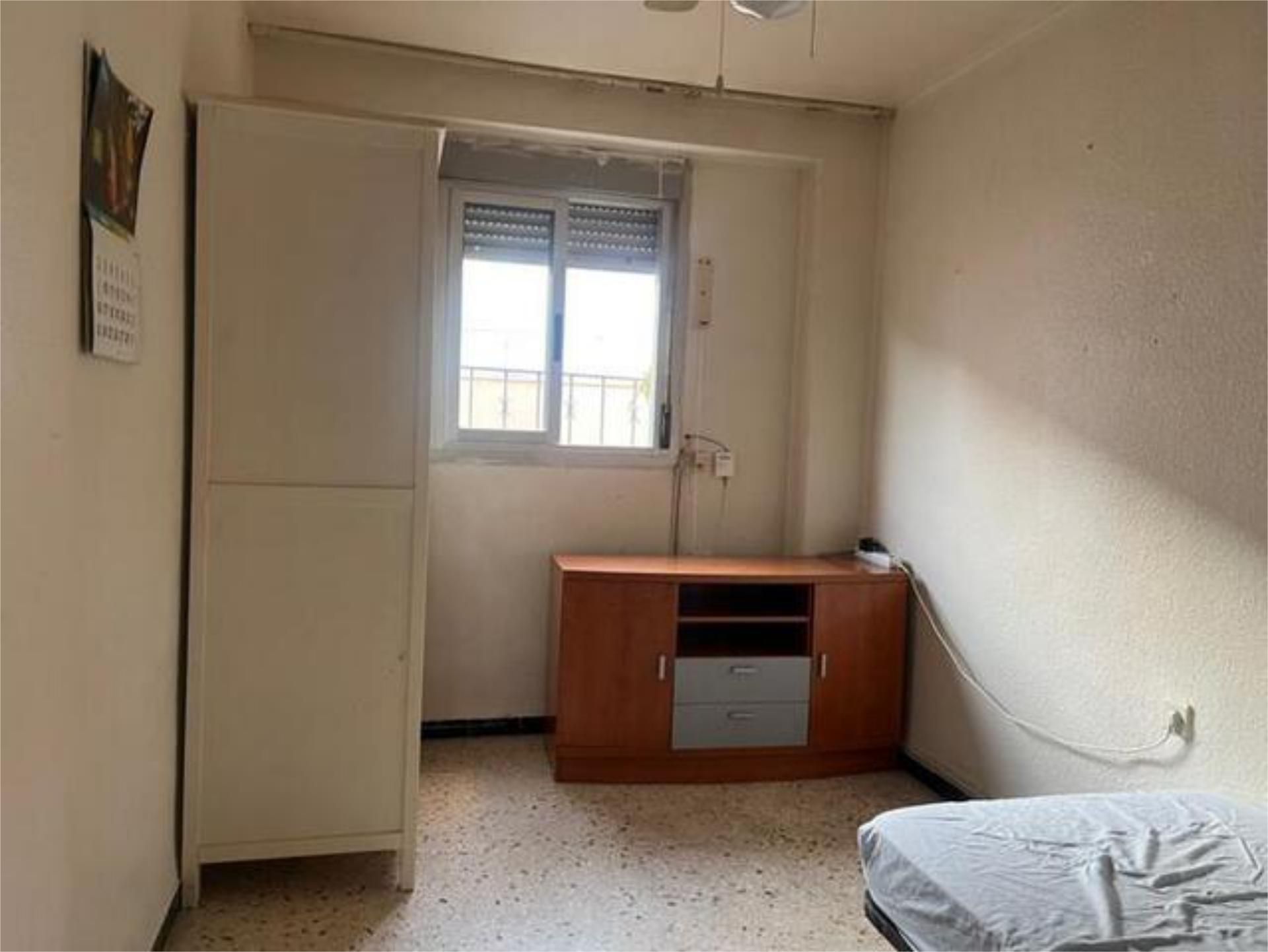 Apartament per a compartir a Los Ángeles - Cruz de Caravaca