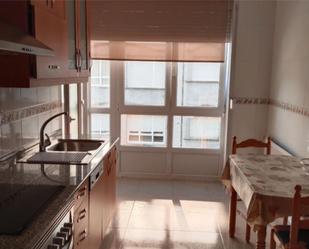 Küche von Wohnung miete in Ordes mit Heizung, Parkett und Abstellraum