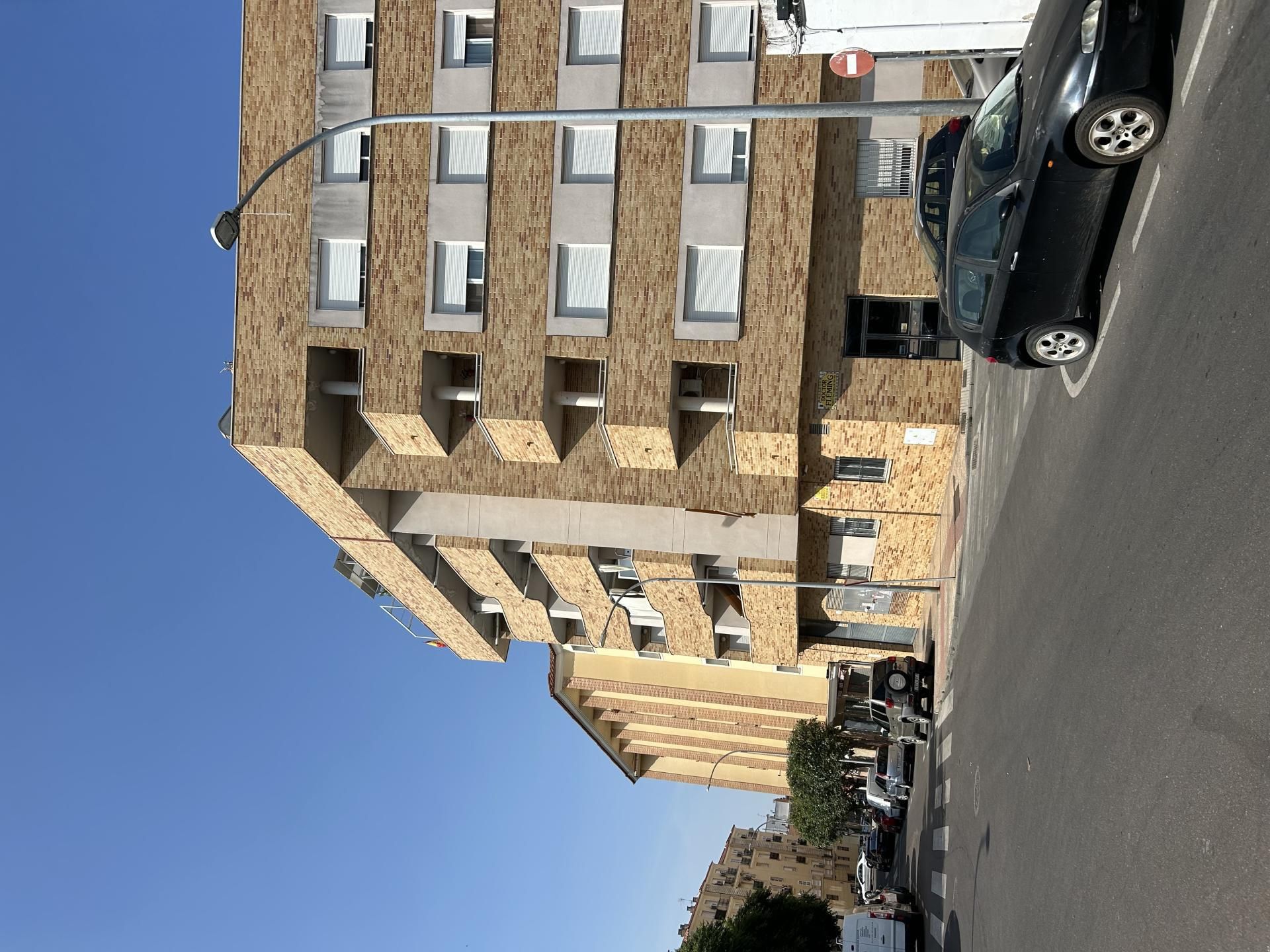 Exterior view of Apartment to rent in Badajoz Capital  with Air Conditioner, Heating and Terrace