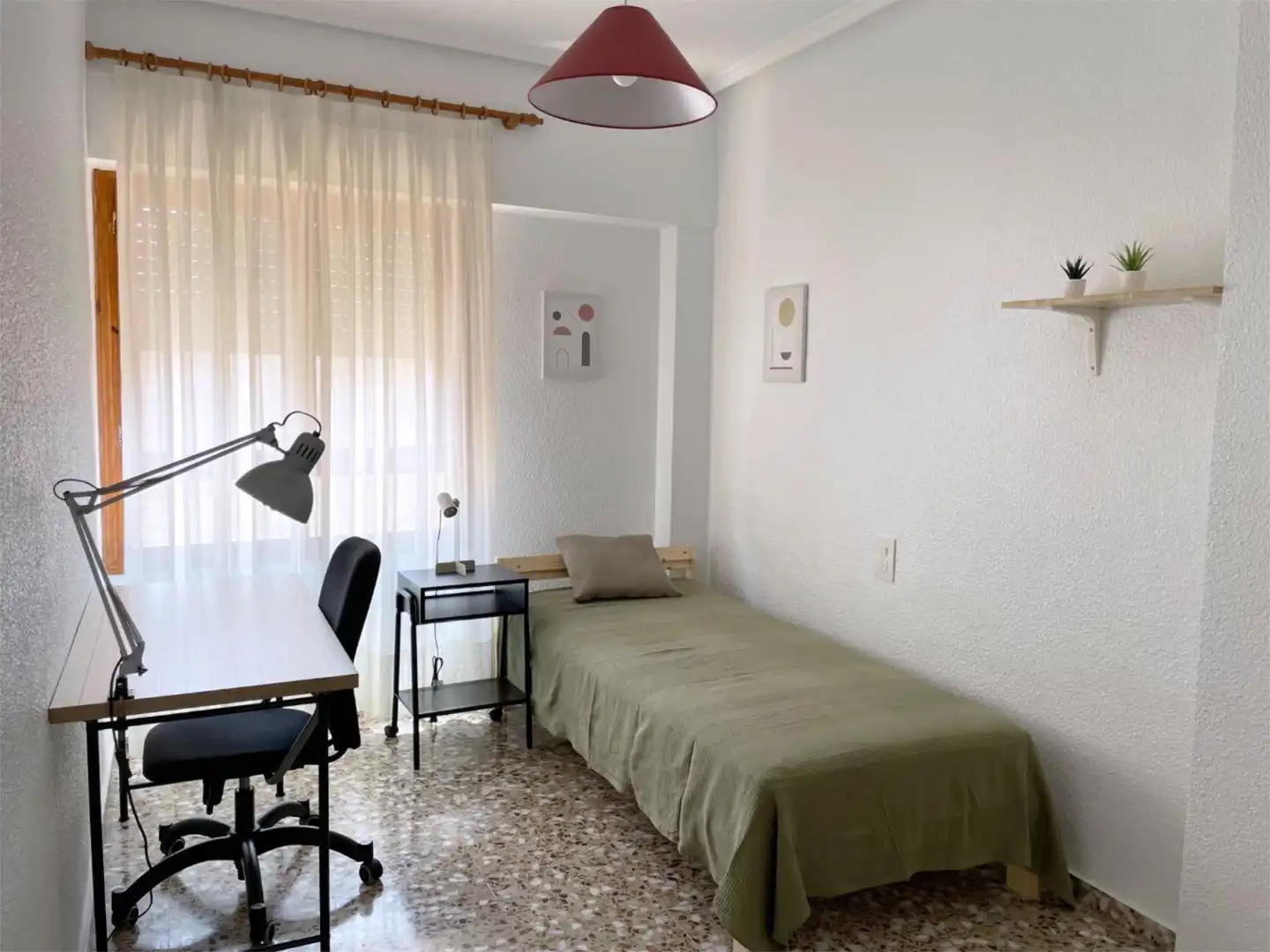 Habitación en Carrer Forn Fondo, 2, El Raval - Portes Encarnades Habitación en Carrer Forn Fondo, 2, El Raval - Portes Encarnades