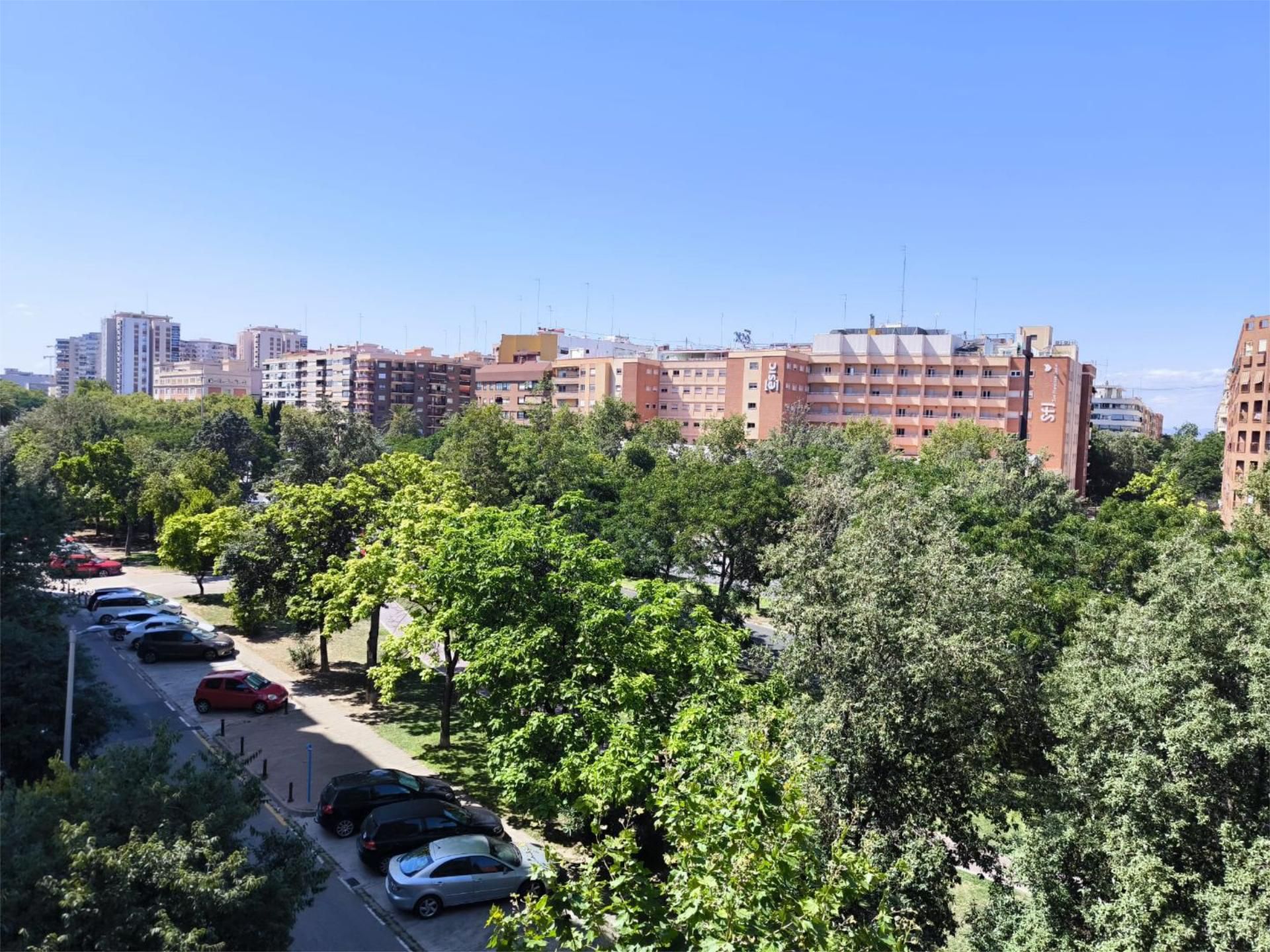 Pis de lloguer a Avinguda de Blasco Ibáñez, 96, L'Amistat