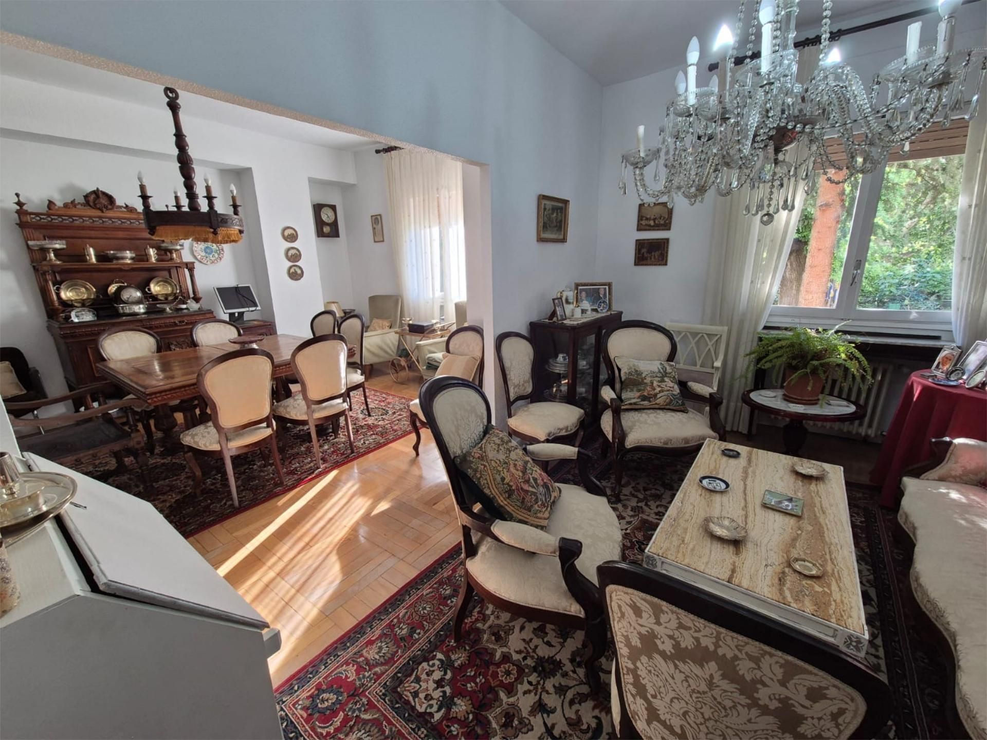 Dining room of Flat for sale in  Madrid Capital  with Heating, Private garden and Storage room