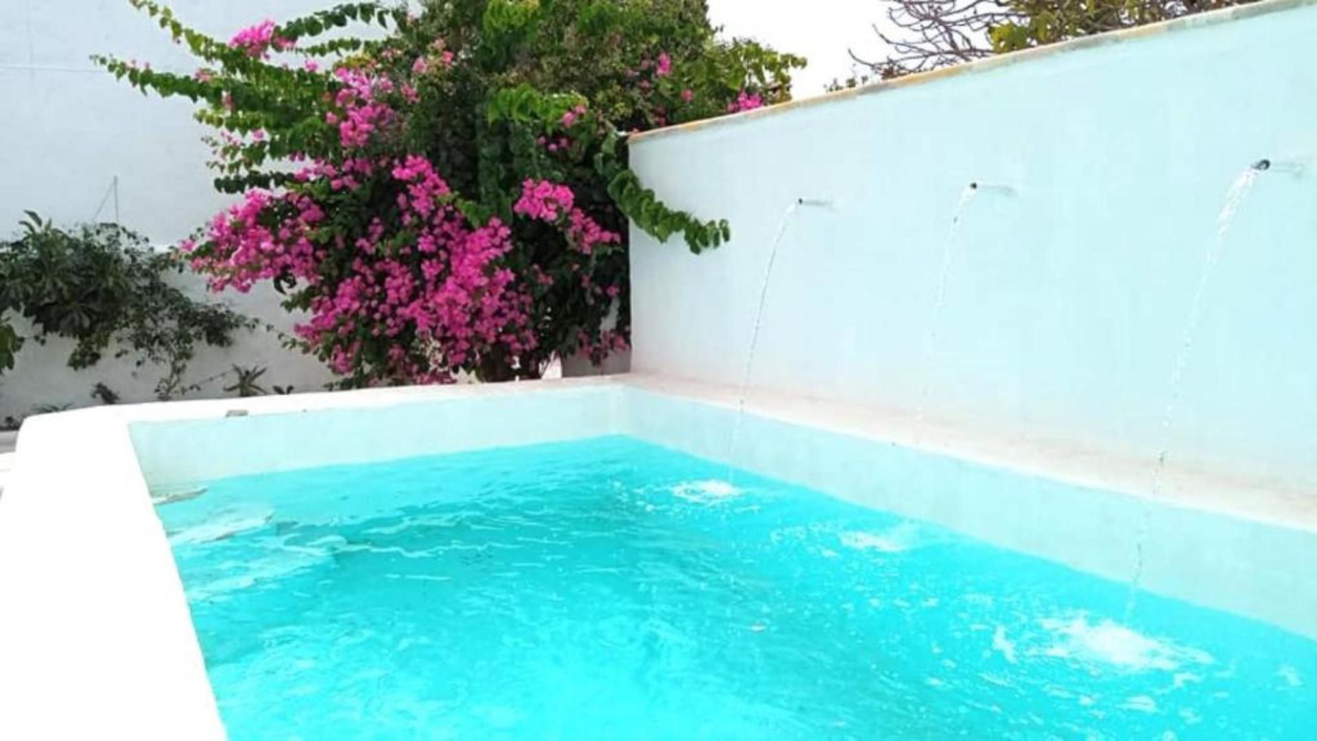 Piscina de Casa o xalet de lloguer en Chiclana de la Frontera amb Aire condicionat, Terrassa i Piscina