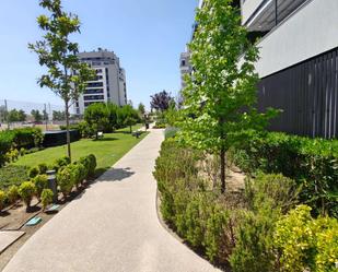 Exterior view of Flat to rent in  Madrid Capital  with Air Conditioner, Terrace and Swimming Pool
