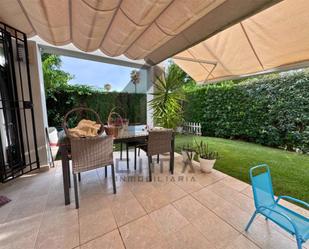 Garden of Single-family semi-detached for sale in El Rompido  with Air Conditioner, Swimming Pool and Balcony