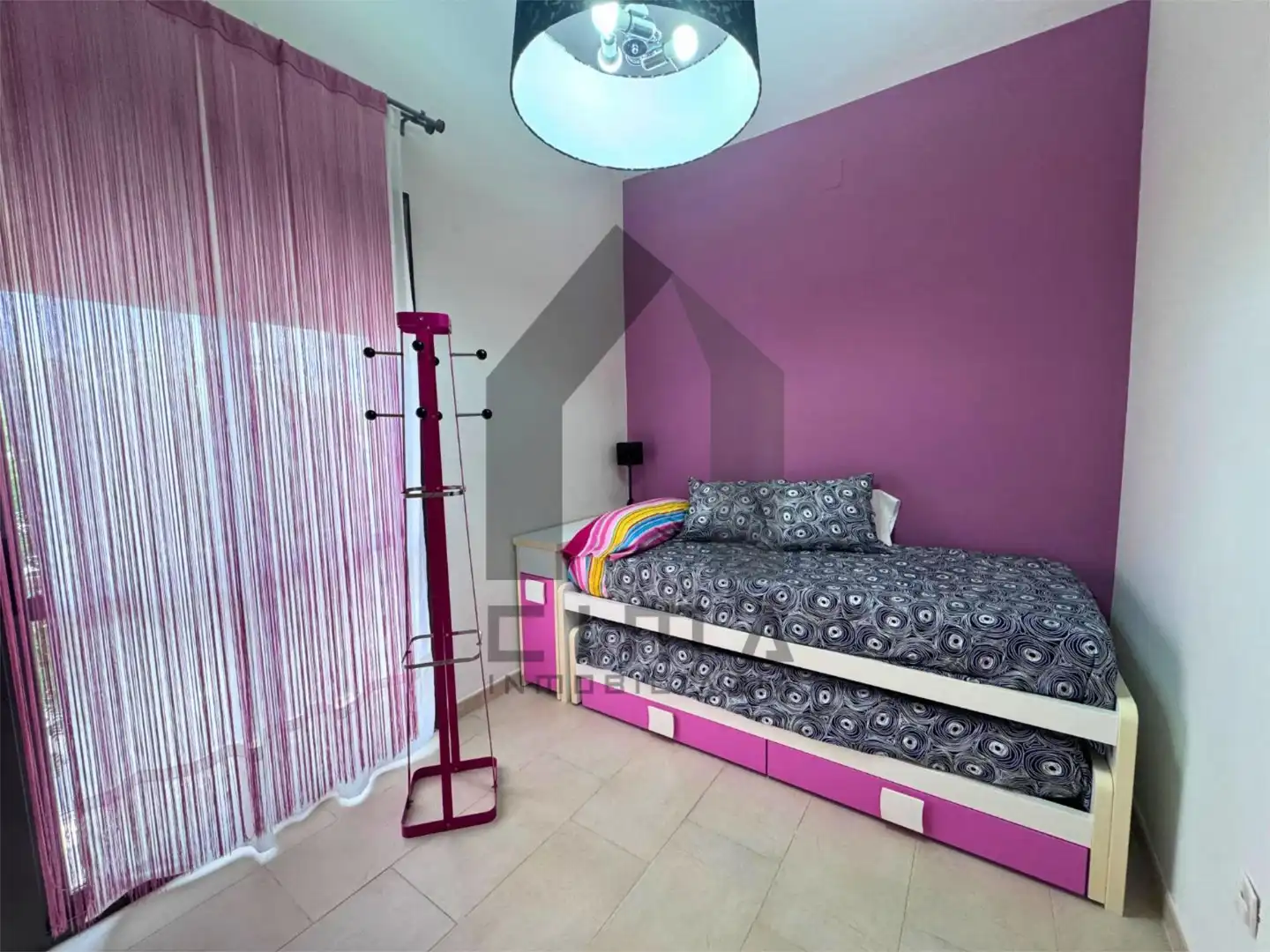 Casa adosada en venta en Calle Luis Daoiz, 1, El Rompido Habitación de Casa adosada en venta en El Rompido con Aire acondicionado, Calefacción y Jardín privado