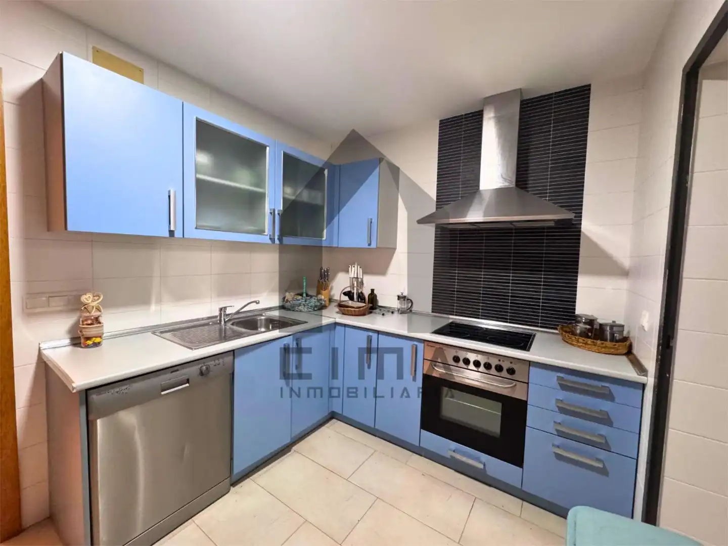 Casa adosada en venta en Calle Luis Daoiz, 1, El Rompido Cocina de Casa adosada en venta en El Rompido con Aire acondicionado, Calefacción y Jardín privado