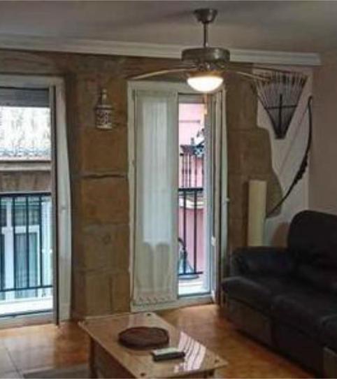 Foto 2 de Piso de alquiler en Zarautz, Gipuzkoa