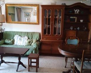 Living room of Flat to rent in  Granada Capital  with Heating, Private garden and Terrace