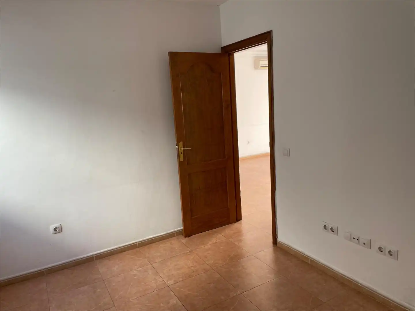 Piso en venta en Calle el Indio, 3, Centro - La Vega Alta Habitación de Piso en venta en Arrecife con Aire acondicionado