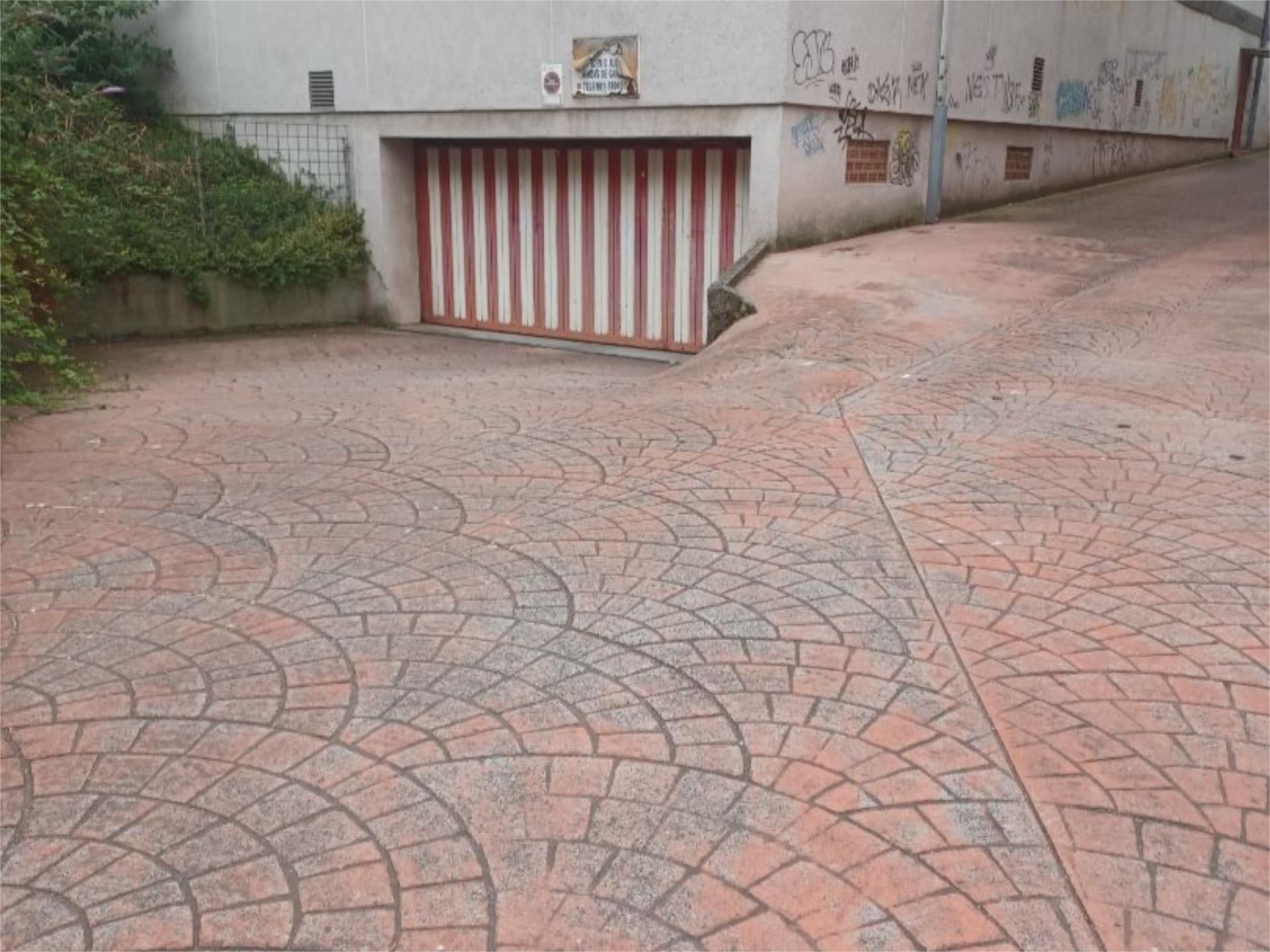 Exterior view of Garage for sale in A Coruña Capital 