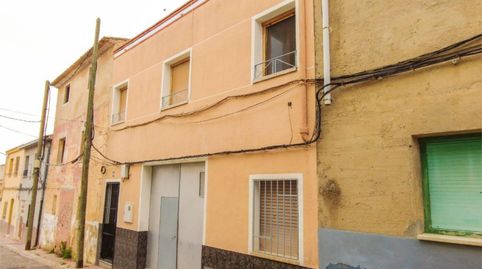 Foto 2 de Casa adosada en venda a Calle de la Rambla, 25, Caudete, Albacete