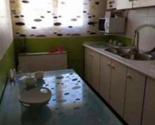 Cuina de Pis per a compartir en Priego de Córdoba amb Aire condicionat, Moblat i Rentadora