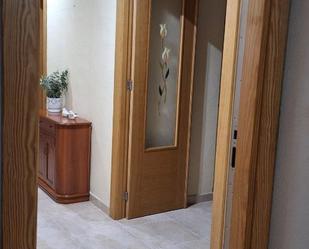 Pis per a compartir a Carrer Gabriel y Galán, 32, Centro