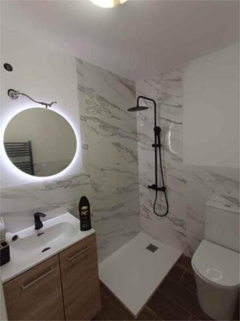 Bany de Apartament de lloguer en Llanera