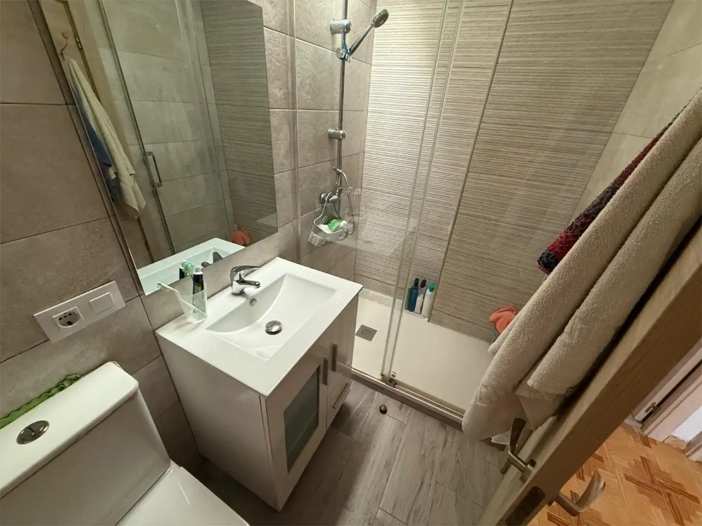 Bathroom of Flat for sale in Cortes de Pallás  with Terrace and Balcony