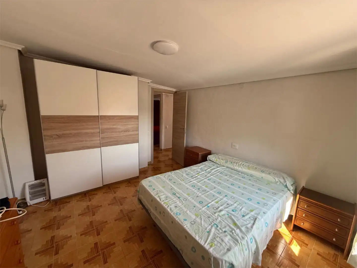 Bedroom of Flat for sale in Cortes de Pallás  with Terrace and Balcony