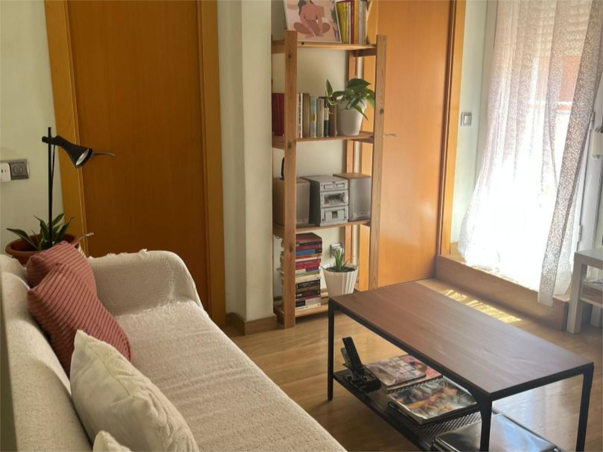 Bedroom of Flat for sale in L'Hospitalet de Llobregat  with Air Conditioner, Heating and Parquet flooring