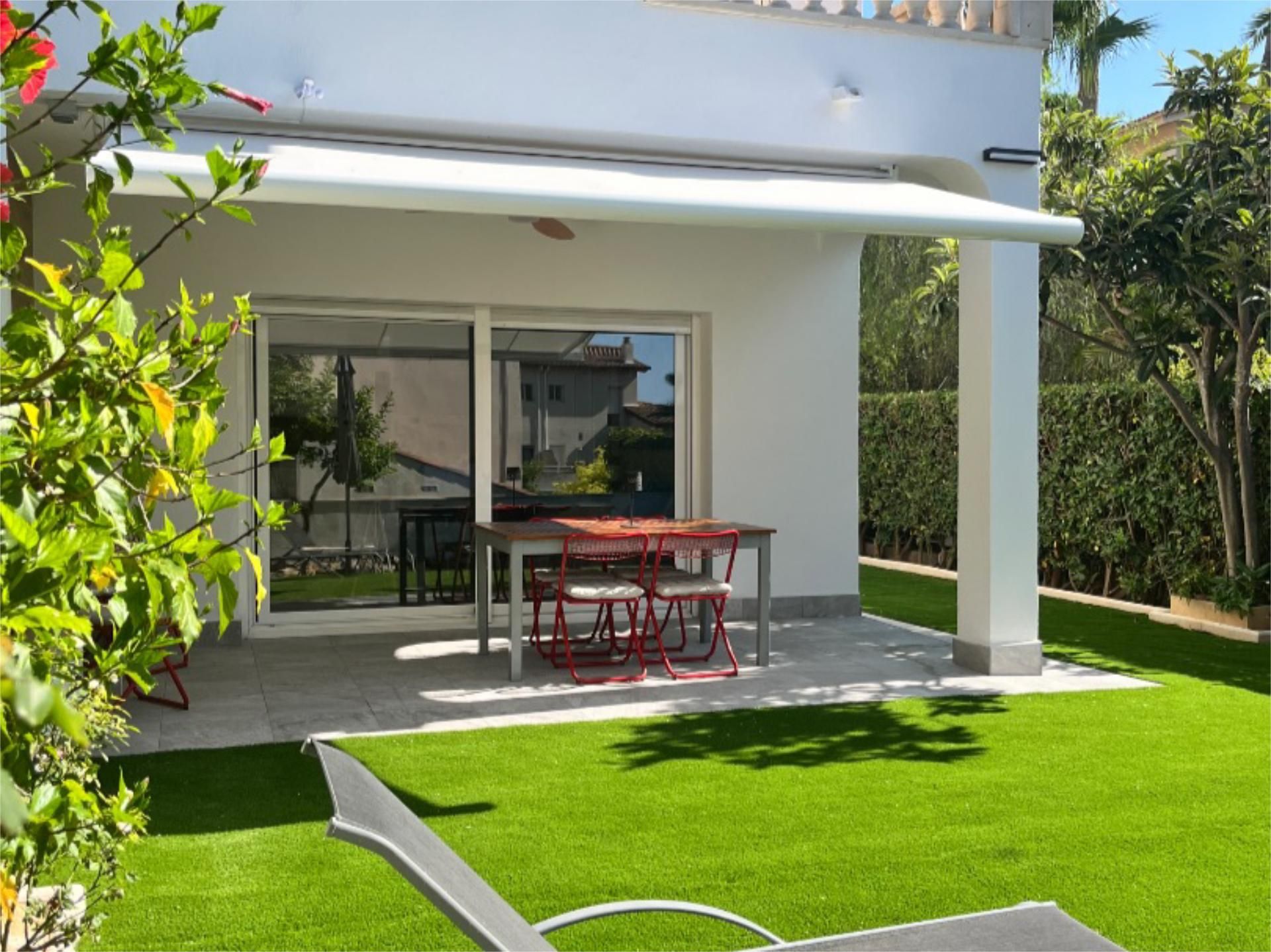 Terrace of Flat to rent in Sitges  with Air Conditioner, Heating and Private garden