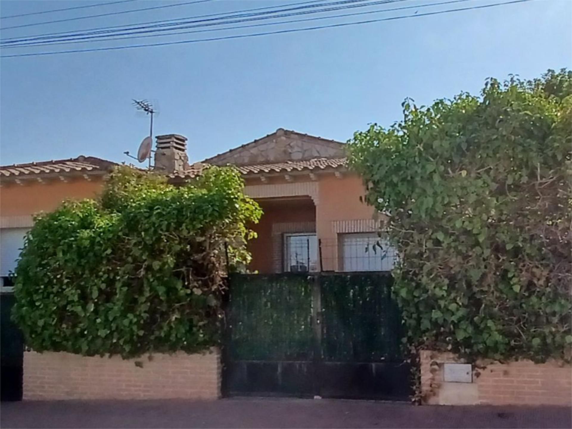 Exterior view of House or chalet for sale in Las Ventas de Retamosa  with Terrace